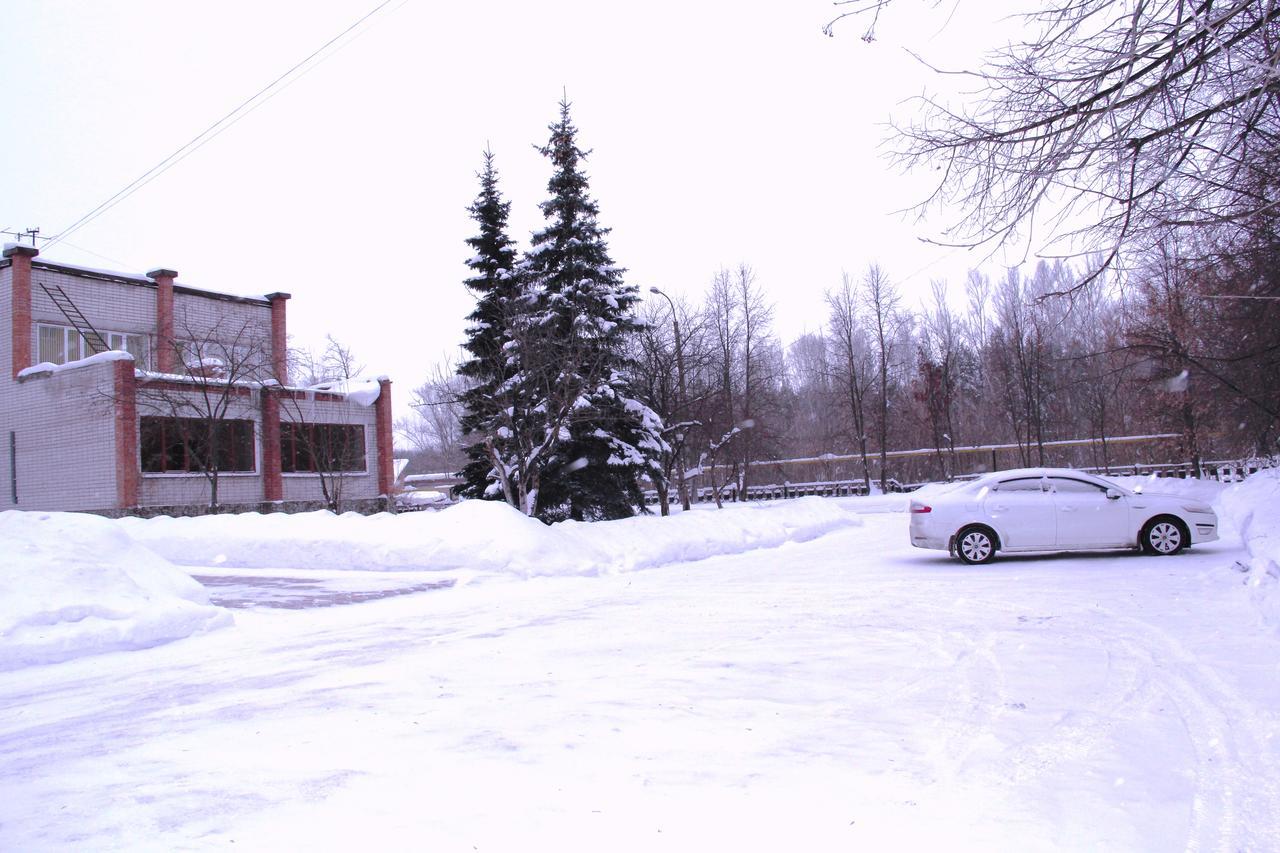 Oasis Hotel Sterlitamak Exterior photo